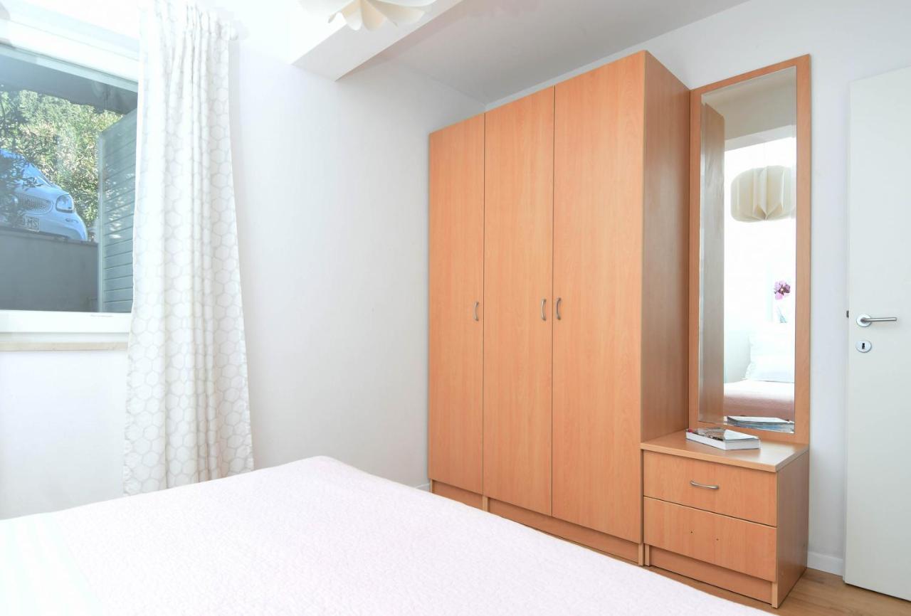Cloud Apartment